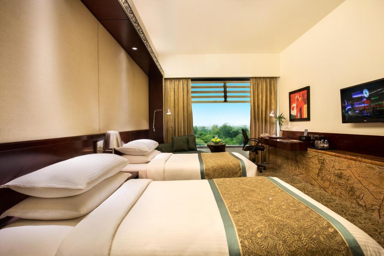 Crowne Plaza Ahmedabad City Centre By Ihg Ngoại thất bức ảnh